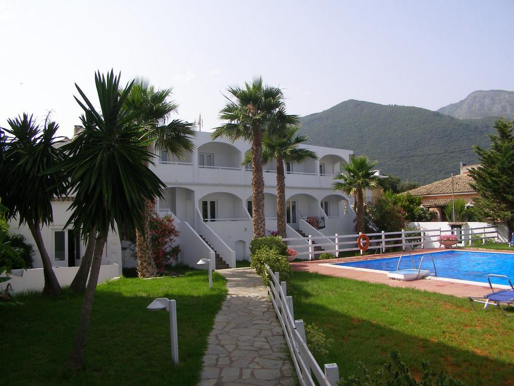 Sunrise Hotel Apartments Ипсос Екстериор снимка